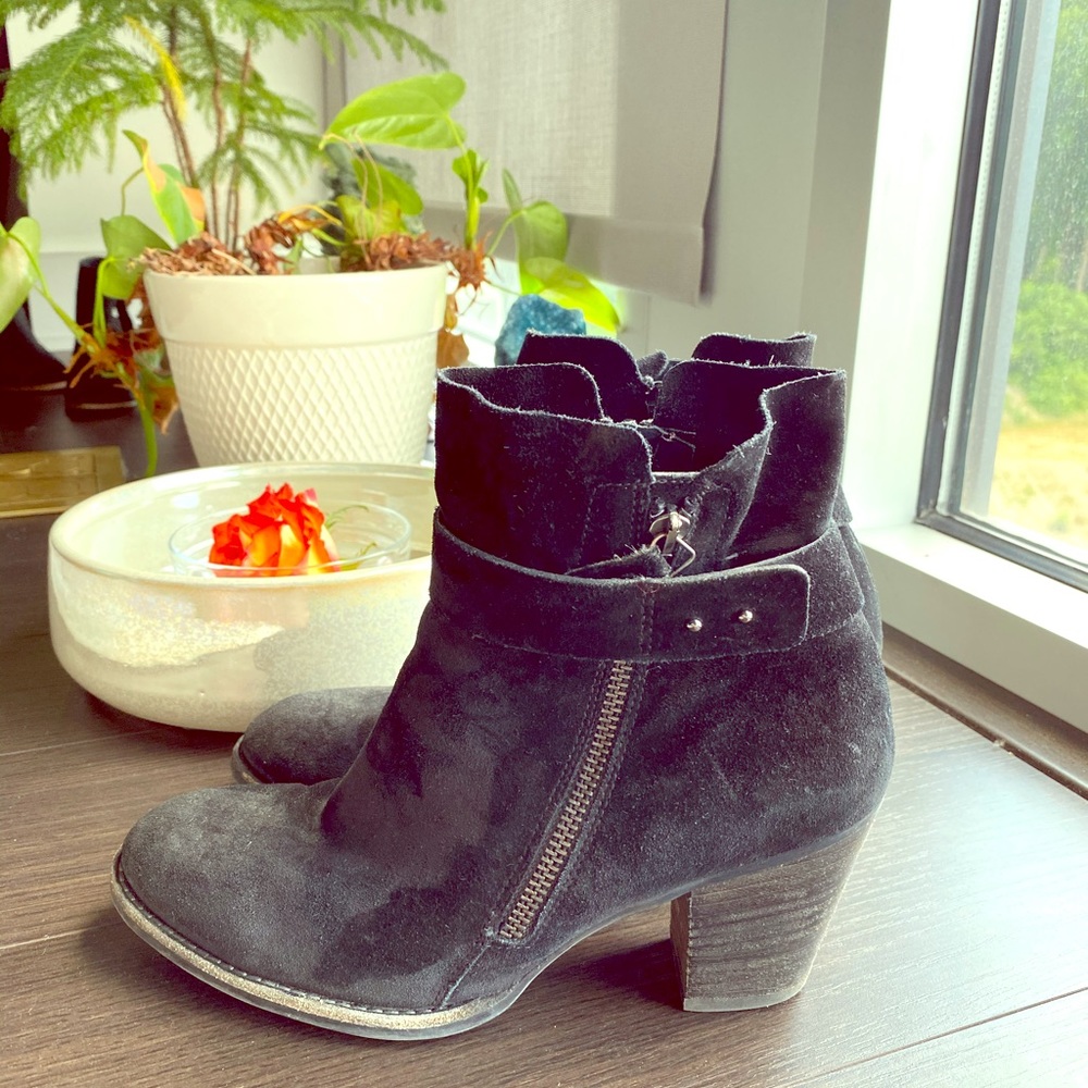 Paul Green Women’s ‘Dallas’ Bootie Size 7.5 Black